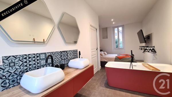 Maison à vendre  9 pièces - 200 m2 SARLAT LA CANEDA - 24