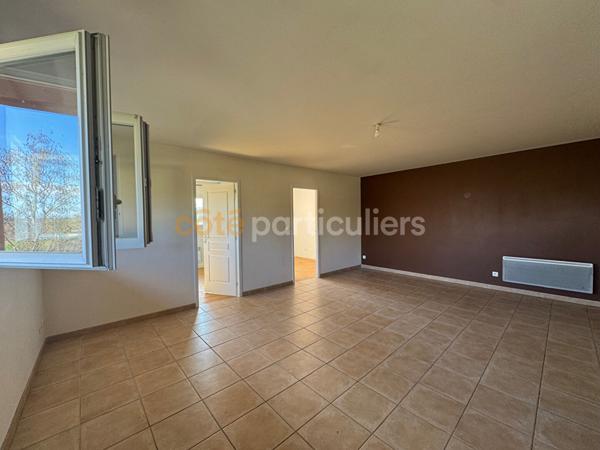 Location Appartement56,83 m² - 3 Pièces - AULNAY SUR ITON (27180)