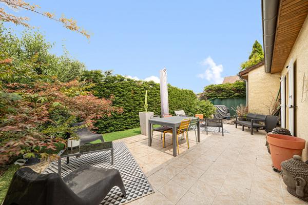 A vendre: maison spacieuse de plain pied, 4 chambres, jardin, 1ère couronne de Chalon sur Saône