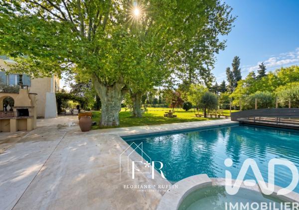 Maison à vendre 9 pièces 303 m² Pernes-les-Fontaines