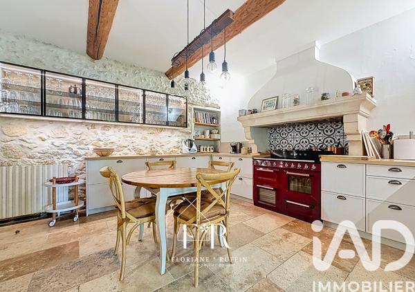 Maison à vendre 9 pièces 303 m² Pernes-les-Fontaines