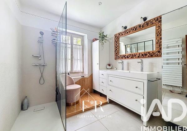 Maison à vendre 9 pièces 303 m² Pernes-les-Fontaines