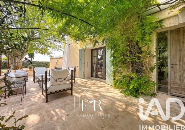 Maison à vendre 9 pièces 303 m² Pernes-les-Fontaines
