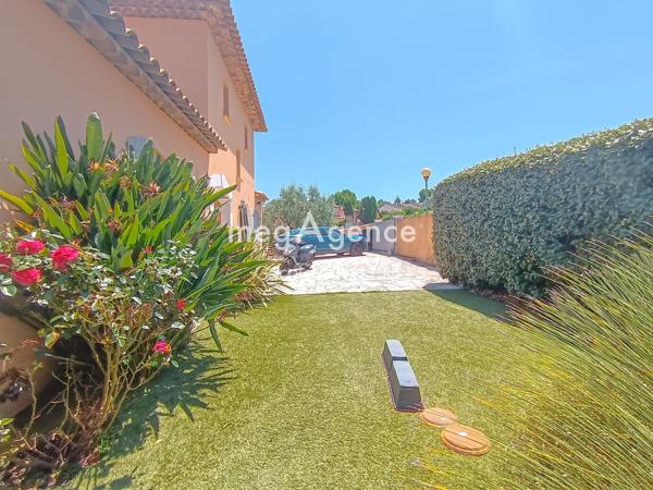 Maison à COGOLIN, 83310 - 5 pièces 130m²