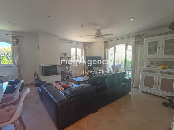 Maison à COGOLIN, 83310 - 5 pièces 130m²