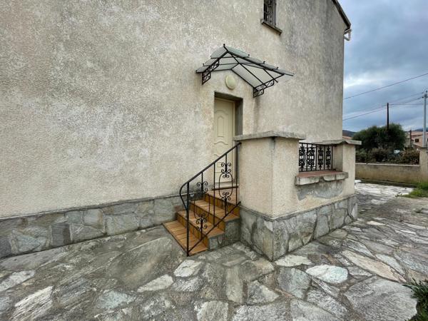 Lucciana (20290) Appartement rez-de-villa T2