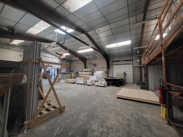 Local D’activité 286m² – Chalonnes sur loire