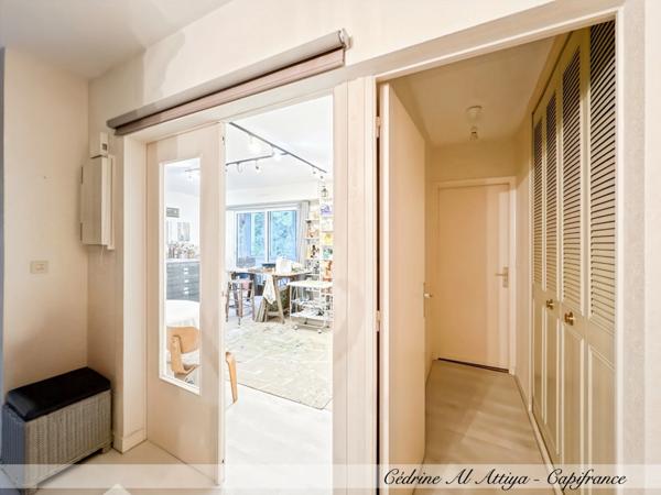 LA ROCHELLE, Appartement à vendre 1er étage, 2 pièces, 54m2, véranda, parking et cave