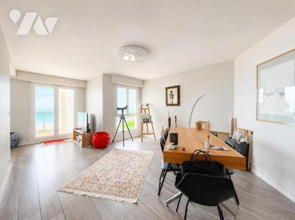 SAINT MALO - Rochebonne -  VUE MER - Appartement T2 de 66.18m² carrez - Box en sous-sol