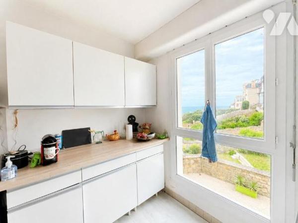 SAINT MALO - Rochebonne -  VUE MER - Appartement T2 de 66.18m² carrez - Box en sous-sol