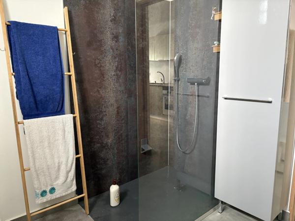 Ensemble Immobilier de 110 m² : Habitation, Usage Pro & Rendement Locatif (Clé en main)