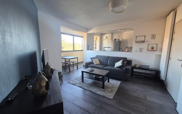 Appartement à vendre    2 pièces • 41,43 m2 Bayonne