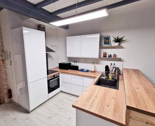 Appartement à Saintes, 3 pièces, 66 m²