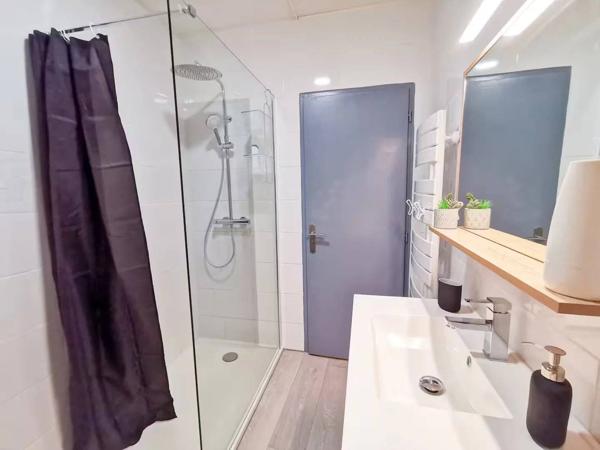 Appartement à Saintes, 3 pièces, 66 m²