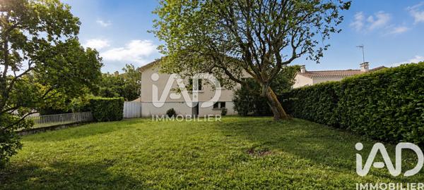 Maison à vendre 9 pièces 152 m² Fontenay-le-Comte