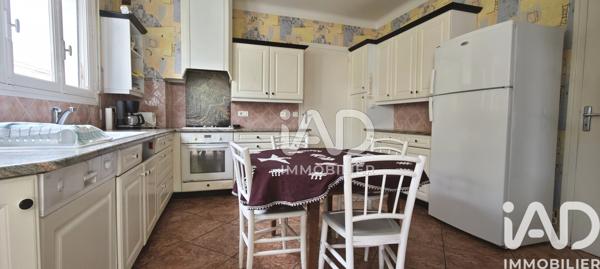 Maison à vendre 9 pièces 152 m² Fontenay-le-Comte