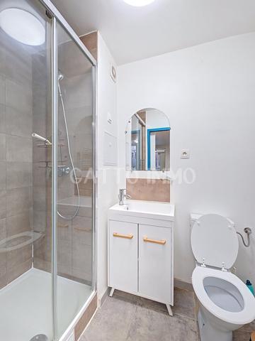 Metz (57000) SOUS OFFRE AU PRIX // METZ CENTRE // T2 de 42m² en RDC AVEC grande TERRASSE de 40m² // 15MIN GARE ET 5MIN ST