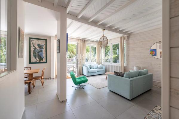 ANDERNOS, 1ère ligne avec piscine et 5 chambres
