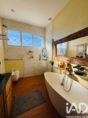 Maison à vendre 6 pièces 162 m² Pessac