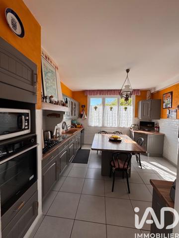 Maison à vendre 6 pièces 162 m² Pessac
