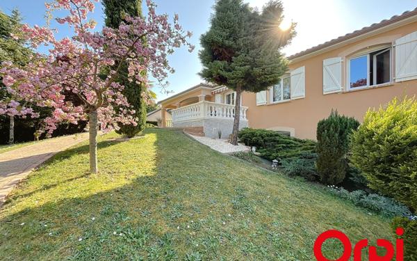 Maison à vendre    5 pièces • 252 m2 Bellerive-sur-Allier