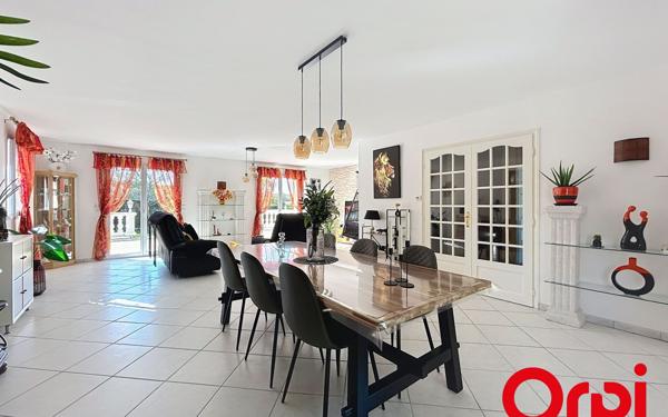 Maison à vendre    5 pièces • 252 m2 Bellerive-sur-Allier