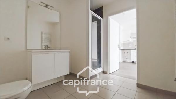 Pontault-Combault-Appartement 2 pièces-Très bon état- Résidence de 2017-Jardin-terrasse-Parking-lumineux-Bien agencé