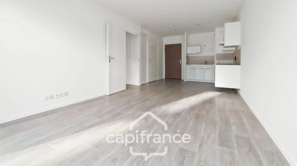 Pontault-Combault-Appartement 2 pièces-Très bon état- Résidence de 2017-Jardin-terrasse-Parking-lumineux-Bien agencé