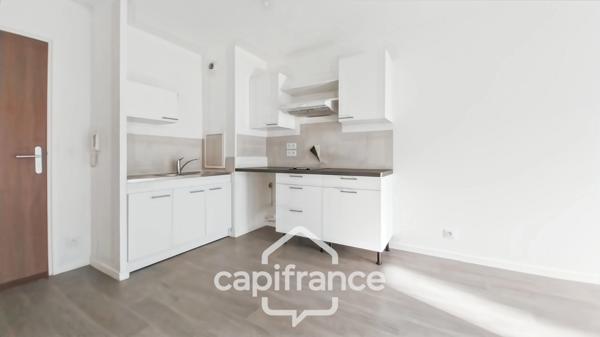 Pontault-Combault-Appartement 2 pièces-Très bon état- Résidence de 2017-Jardin-terrasse-Parking-lumineux-Bien agencé