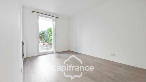 Pontault-Combault-Appartement 2 pièces-Très bon état- Résidence de 2017-Jardin-terrasse-Parking-lumineux-Bien agencé