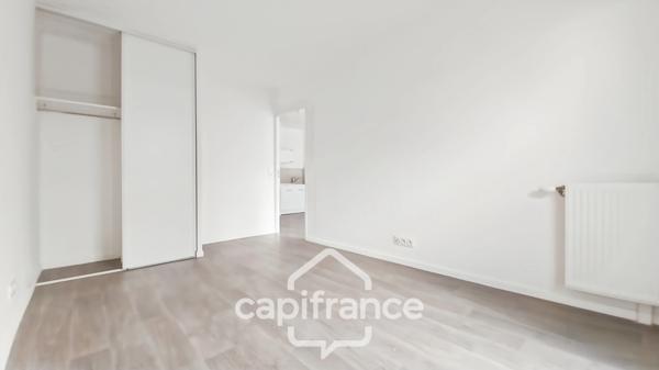 Pontault-Combault-Appartement 2 pièces-Très bon état- Résidence de 2017-Jardin-terrasse-Parking-lumineux-Bien agencé