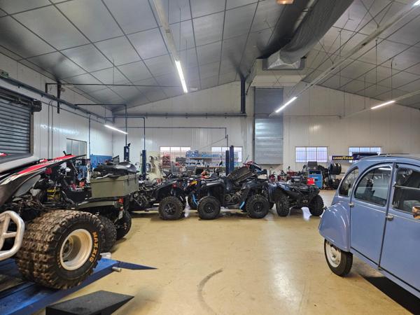 garage automobile/quad - station service
