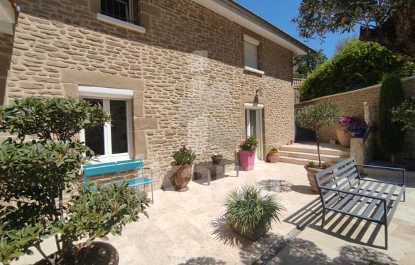 Maison 7 pièces 177 m2 GENISSIEUX