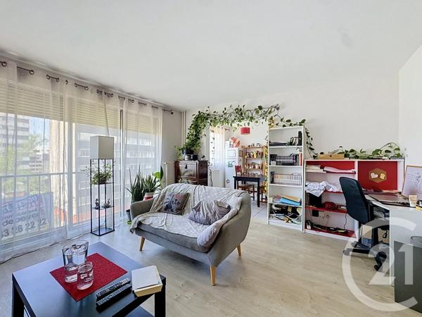 Appartement F2 à vendre  2 pièces - 44 m 2   NANCY  - 54