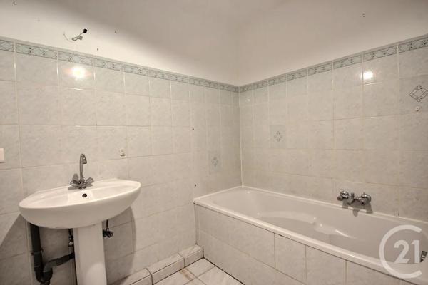 Appartement F3 à vendre  3 pièces - 90 m 2   HAGUENAU  - 67