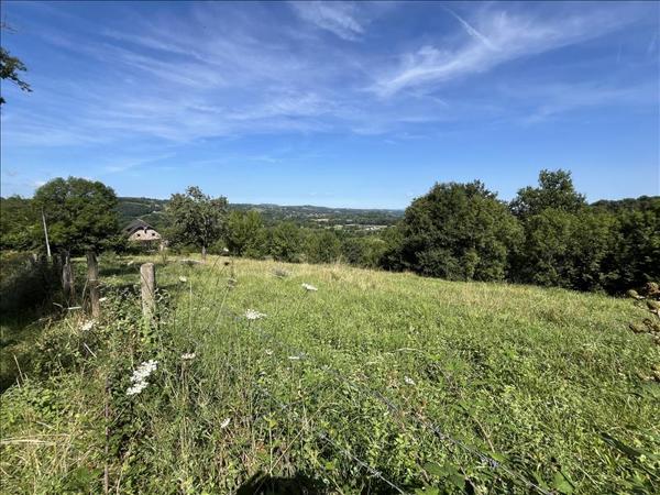 Terrain à vendre |  Ussac |  2155 m²