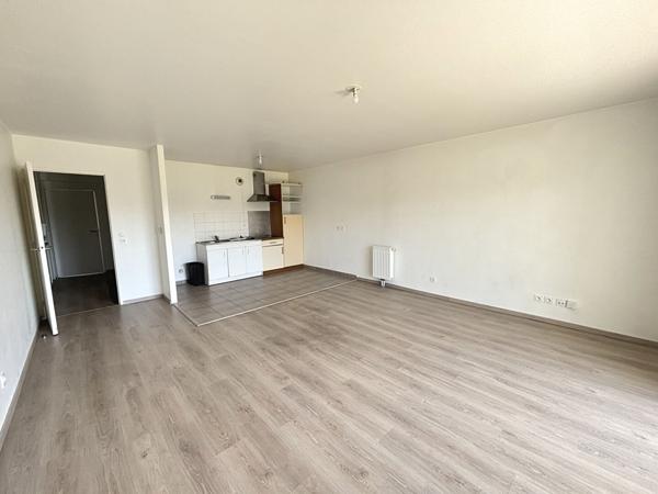 Appartement RENNES 65.44 m²