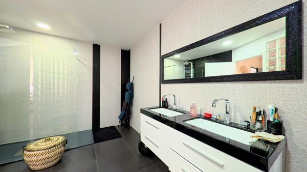 Maison 9 pièces - 215 m² Bien prestige