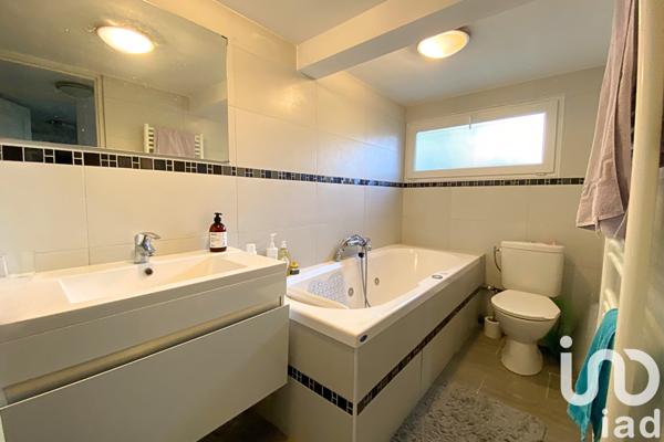 Maison à vendre 3 pièces 118 m² Saint-Ouen-l'Aumône