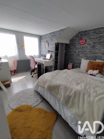 Maison à vendre 5 pièces 75 m² Le Houlme