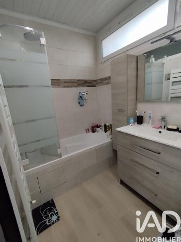 Maison à vendre 5 pièces 75 m² Le Houlme