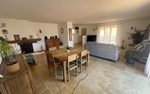 Maison à vendre    6 pièces •  La Seyne-sur-Mer