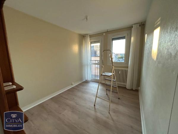 Appartement à louer 3 pièces 80.81m²