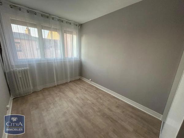 Appartement à louer 3 pièces 80.81m²