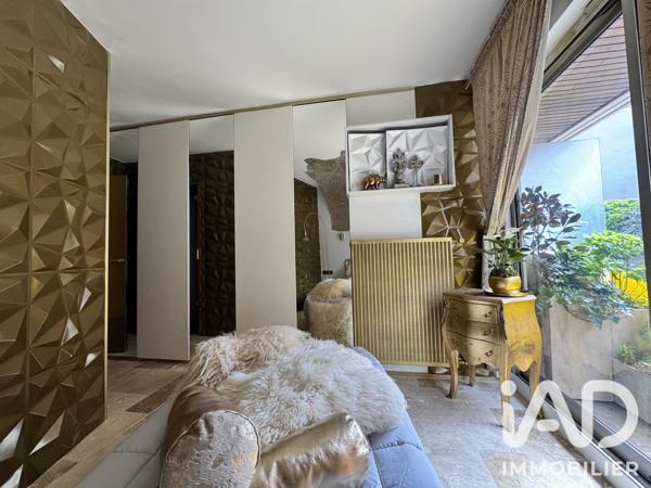 Appartement à vendre 3 pièces 75 m² Paris 19