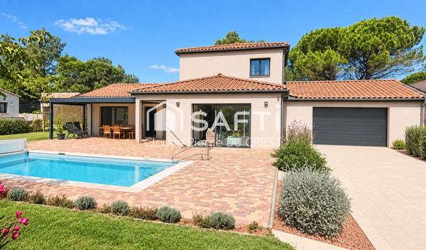 Villa récente 121 m² avec piscine et garage