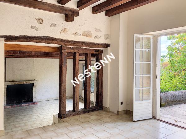 LONGERE 8 PIECES - 196 m² avec jardin