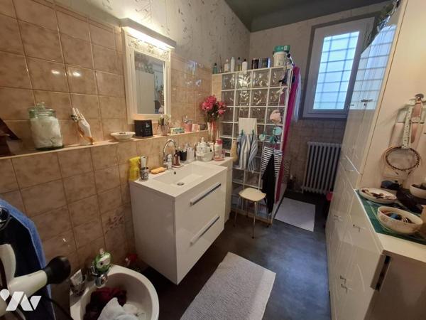 Belle maison de ville de 1950 à ROYAN de 142 m² hab avec 4 chambres - plage/commerces à pied