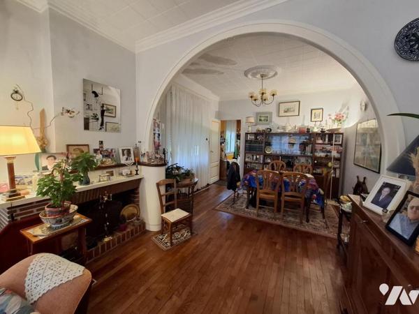 Belle maison de ville de 1950 à ROYAN de 142 m² hab avec 4 chambres - plage/commerces à pied