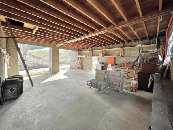 Saint-Christophe-sur-Guiers (38380) Maison 92,6 m2 - avec 80 m2 au sol de garage / atelier (sur 2 niveaux) - jardin - terrain - 35mn de Chambéry